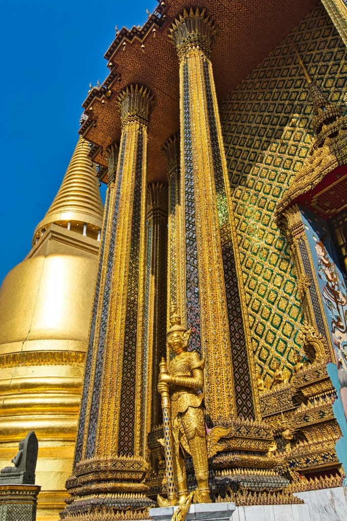 Columns and Guardian, Phra Mondop, Wat Phra Kaew, Bangkok