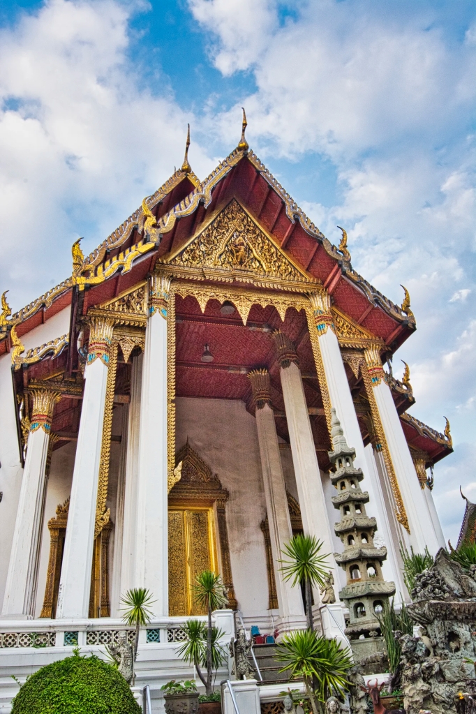 Front Entrance, Wat Suthat, Bangkok, TH