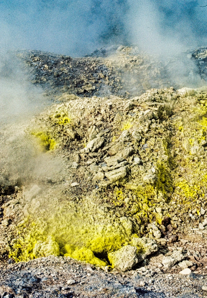 Sulphur Deposits, Whakarewarewa, Rotorua, NZ