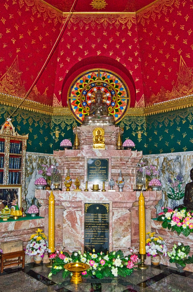 Luang Pu Sim Shrine, Wat Tham Pha Plong, Chiang Dao, Thailand