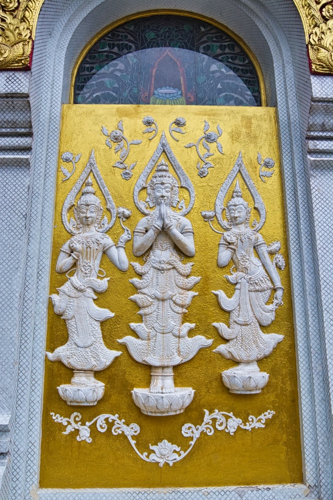 Apsaras with namaste greeting, Wat Tham Pha Plong, Chiang Dao